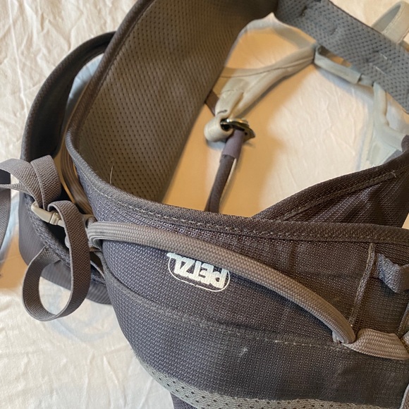 Petzl Adjama Harness - Picture 6 of 6